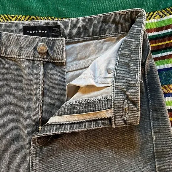 TOPSHOP Idol Mom jeans with twisted seams in light grey size W26 L30 - Picture 8 of 9